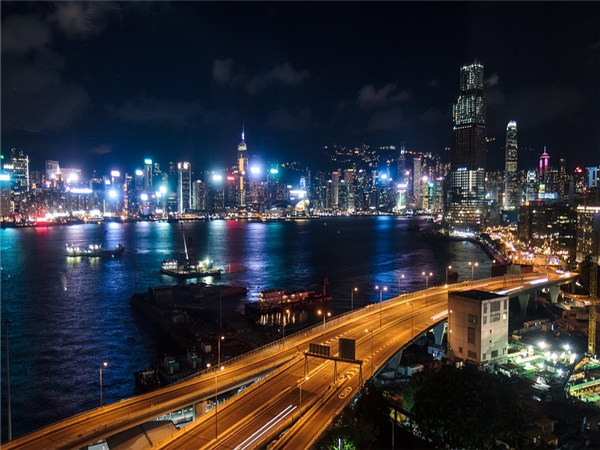 政策不斷細化，準入門檻升級